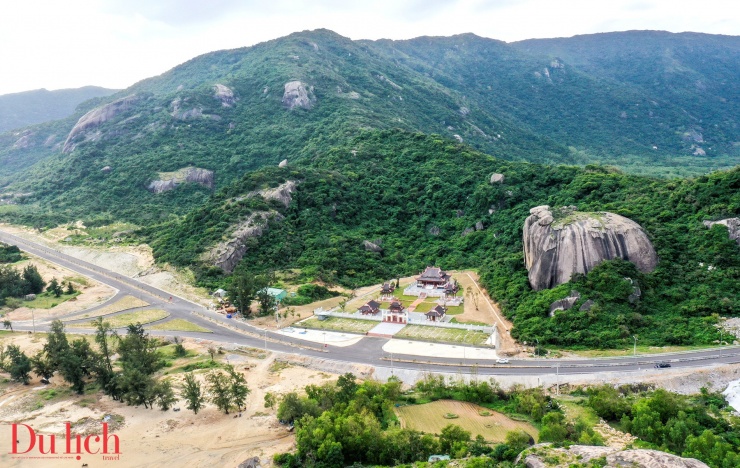 Vẻ đẹp mộng mơ của tuyến đường ven biển dài 118km ở Bình Định - 7