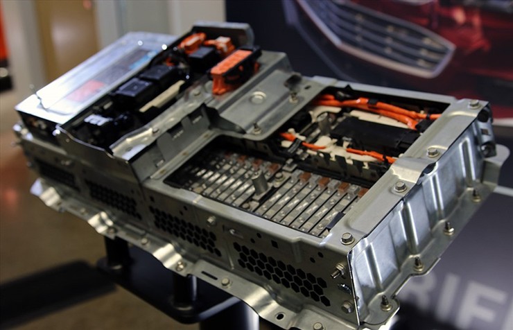 Pin xe ô tô điện có tuổi thọ bao lâu và cách sử dụng sao cho đúng nhất