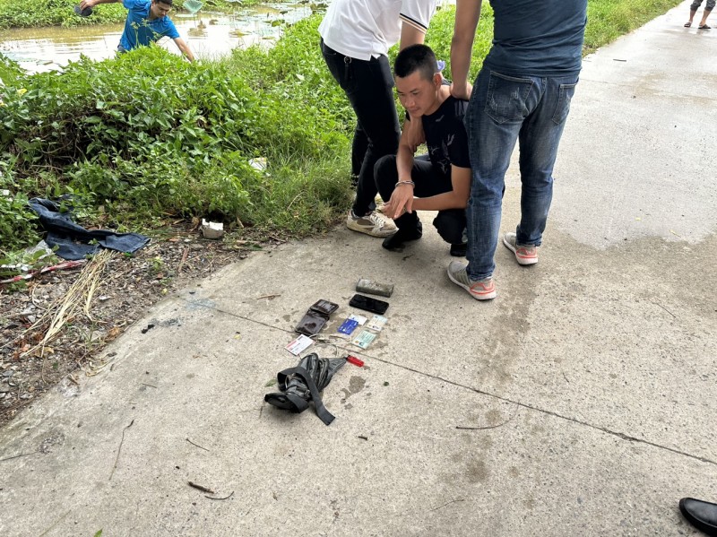 Cảnh báo của công an sau vụ tài xế xe ôm bị sát hại dã man ở Hà Nội - 2