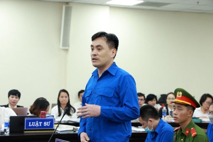 Ông Trần Hùng bị đề nghị mức án 9-10 năm tù về tội nhận hối lộ - 2