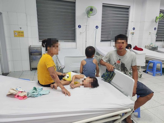 Quảng Nam: 2 thiếu niên liên quan vụ tai nạn khiến 4 người bị thương bị mời làm việc - 2