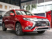 Tin tức ô tô - Mitsubishi Outlander đang được ưu đãi lên đến 150% lệ phí trước bạ