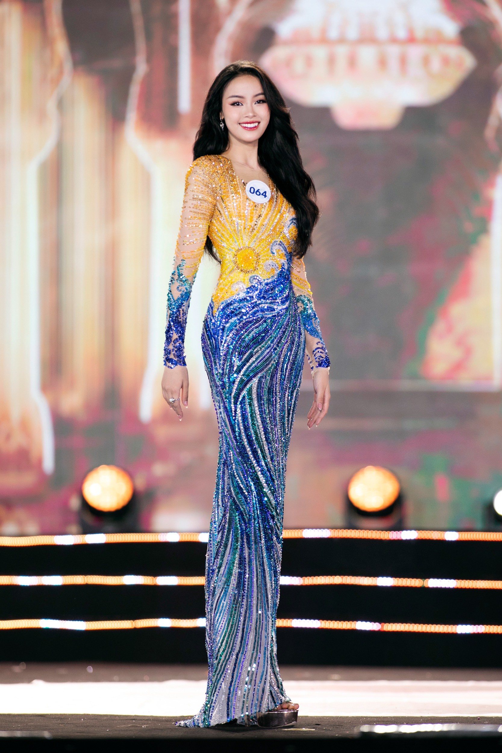 Hot: Cô gái Bình Định giành vương miện Miss World Việt Nam 2023 - 13