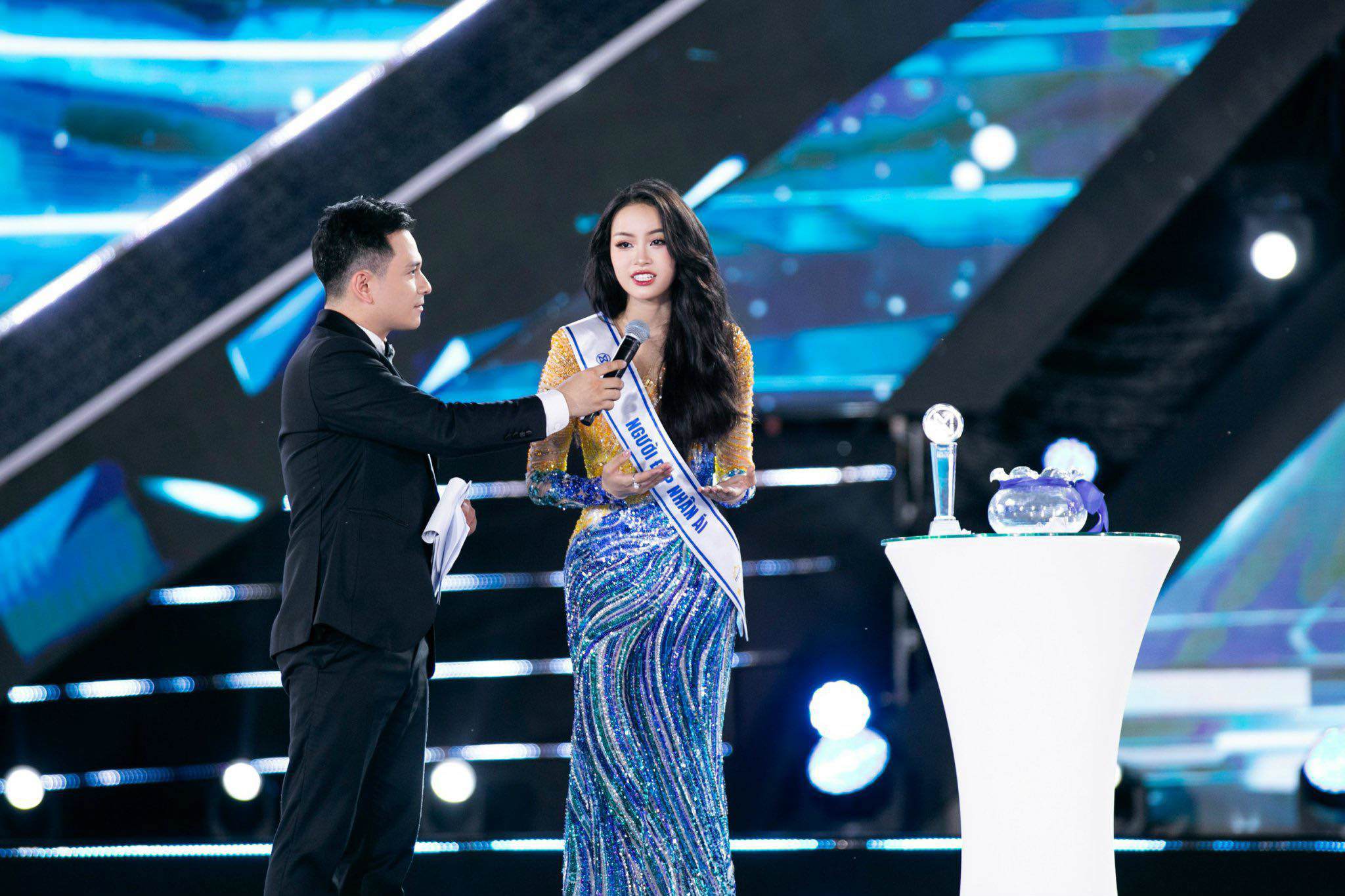 Hot: Cô gái Bình Định giành vương miện Miss World Việt Nam 2023 - 8