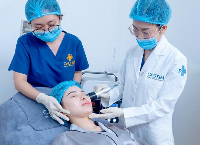Bác sĩ Bùi Kim Kha chia sẻ về phương pháp Meso Extra không kim - thẩm mỹ da chuyên sâu không xâm lấn - 2