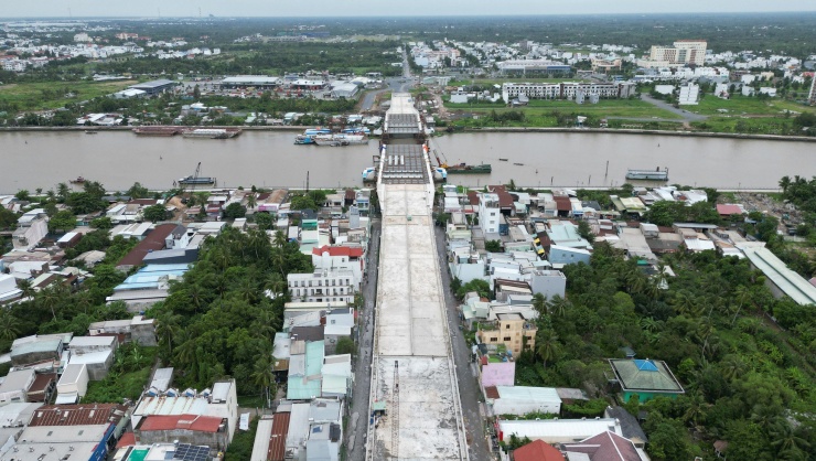 Cận cảnh cây cầu gần 800 tỷ đồng sắp hợp long qua sông Cần Thơ - 1