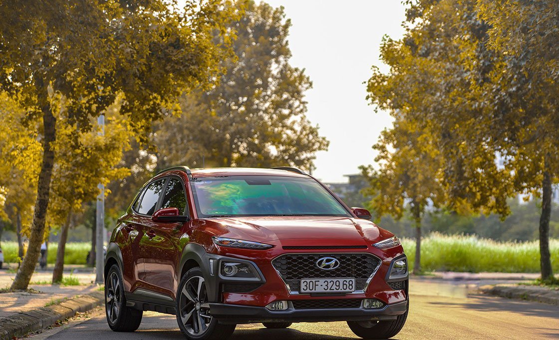 700 triệu đồng thích xe "cao cấp" nên mua Kia K3 hay Hyundai Kona - 1