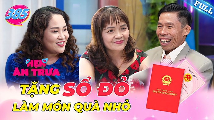 U50 đi hẹn hò cầm sổ đỏ làm "món quà nhỏ" tặng bạn gái - 2