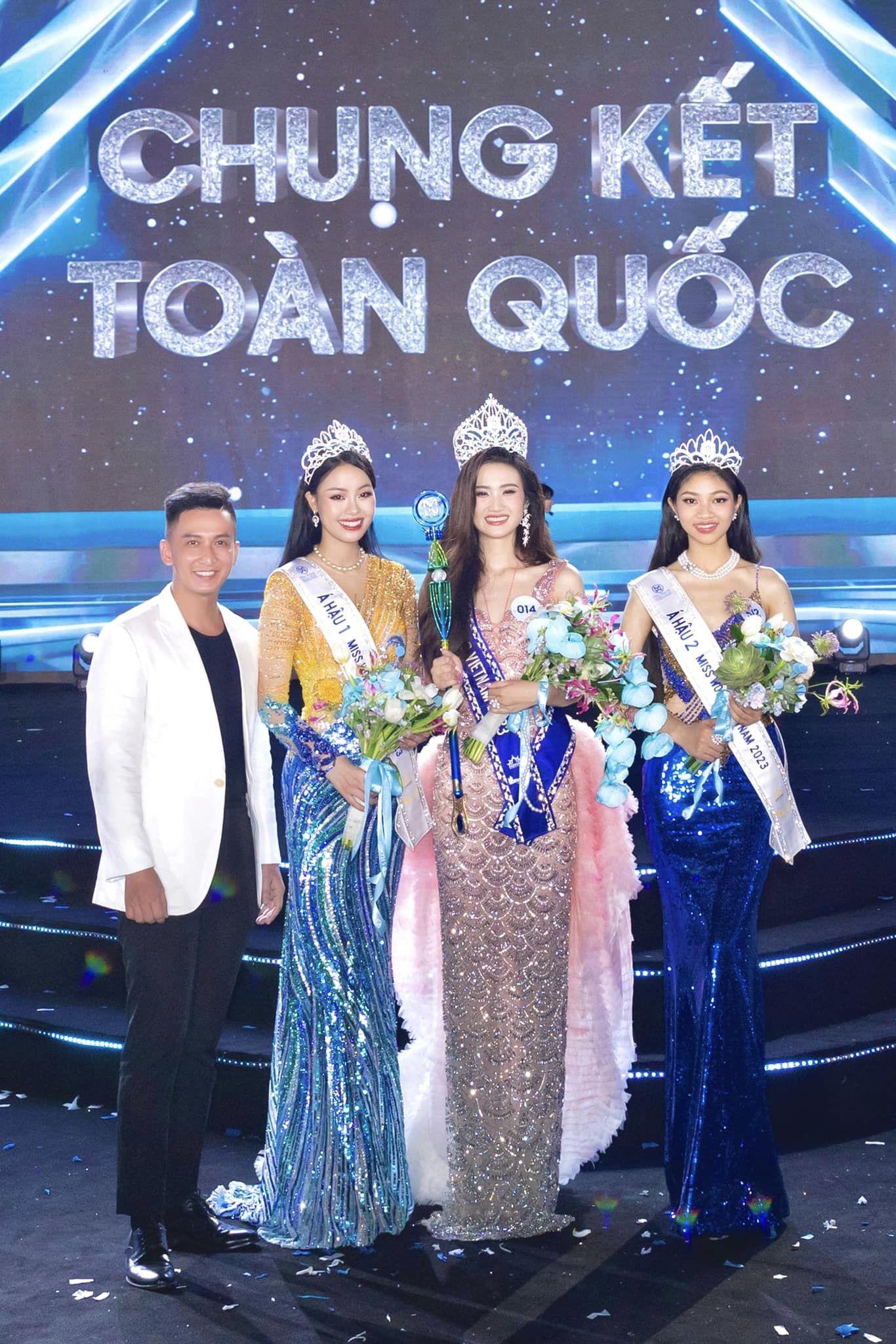 Sự thật về chiếc váy của tân Miss World Vietnam - 7