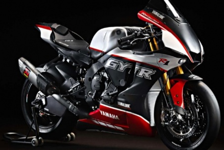 Ra mắt ấn bản kỷ niệm ‘hàng khủng’ 2023 Yamaha R1 GYTR Pro