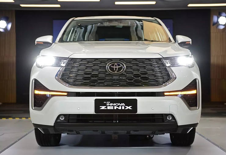 Toyota Innova 2023 sắp về Việt Nam có thể sẽ đổi tên thành Innova Cross - 1