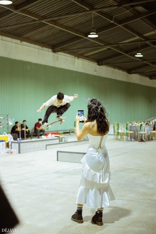 Đám cưới độc đáo tại sân trượt ván của cặp đôi skaters gây sốt cộng đồng mạng - 7