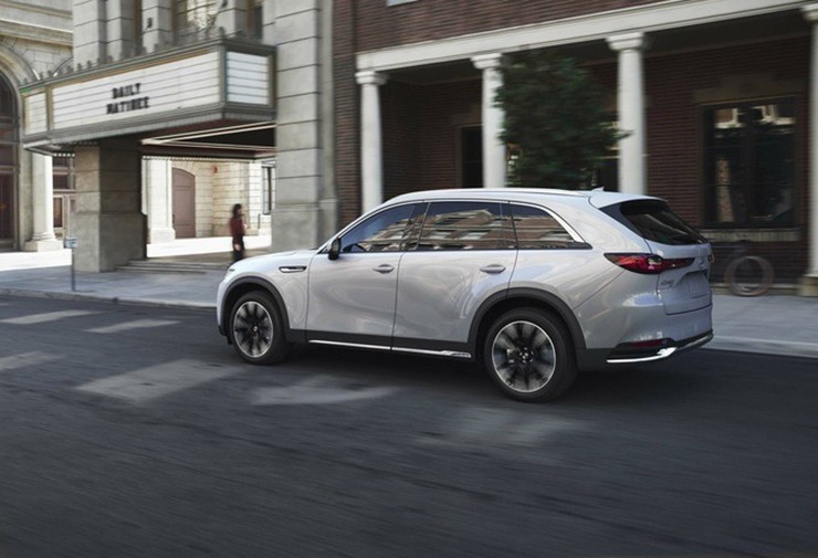 Bác bỏ tin đồn khai tử, Mazda CX-8 được xác nhận có bản nâng cấp mới - 3