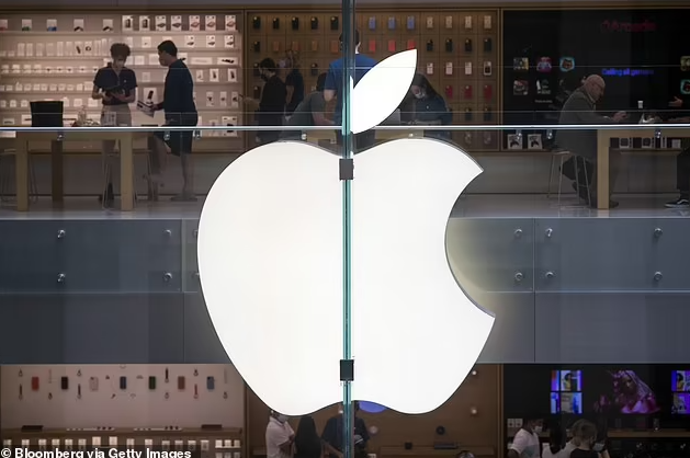 Apple và Amazon đang "bắt tay" để đẩy giá iPhone, iPad? - 2