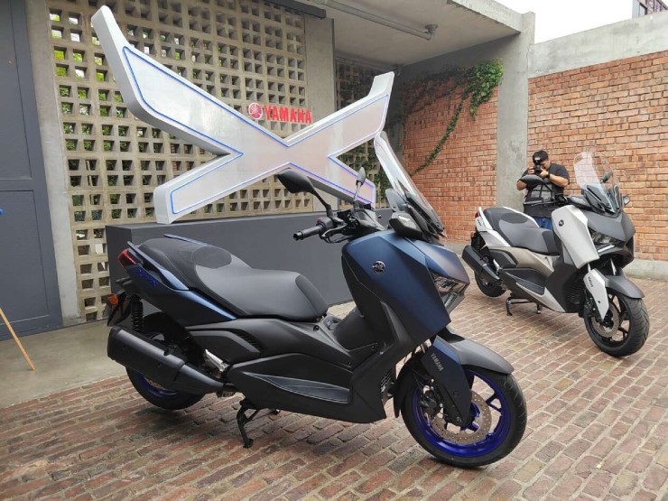 Ra mắt xe ga 2023 Yamaha XMax 250, giá nhỉnh 124 triệu đồng - 3