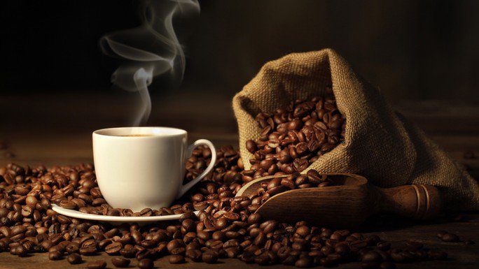  Theo nghiên cứu đăng trên Nutrients, uống cà phê vừa phải không những không làm cao huyết áp nặng thêm mà còn giúp kiểm soát căn bệnh này - Ảnh minh họa từ  Internet 