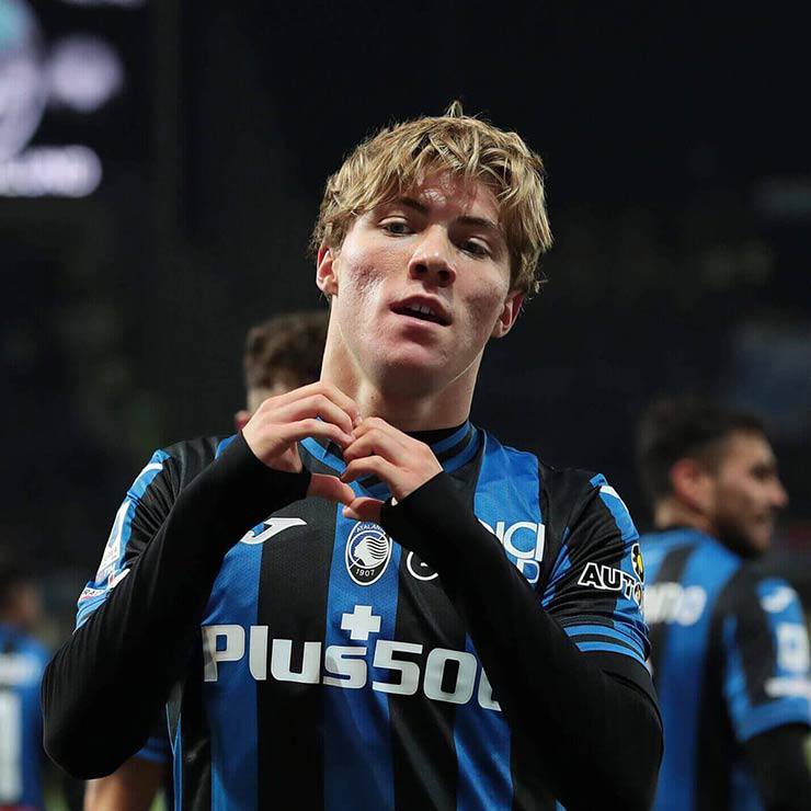 Hojlund đang được MU đề nghị mức giá tới 85 triệu euro cho Atalanta