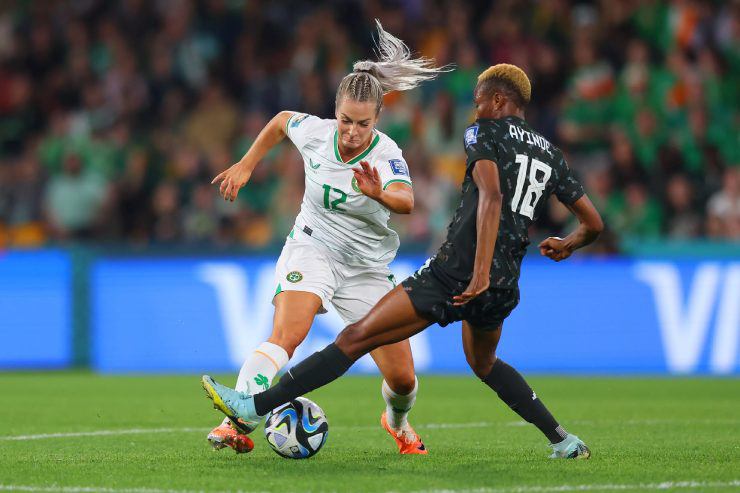 Video bóng đá ĐT nữ Ireland - Nigeria: So kè không khoan nhượng, nghẹt thở giành vé (World Cup nữ) - 1
