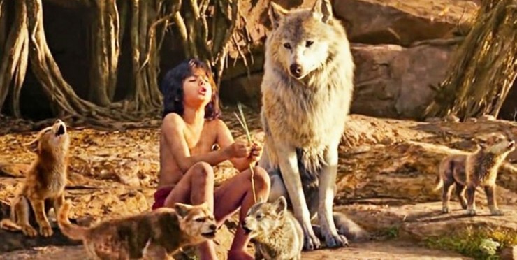 Trong phiên bản live-action của &#34;The Jungle Book&#34;, cô sói nuôi Mowgli trông như thật.
