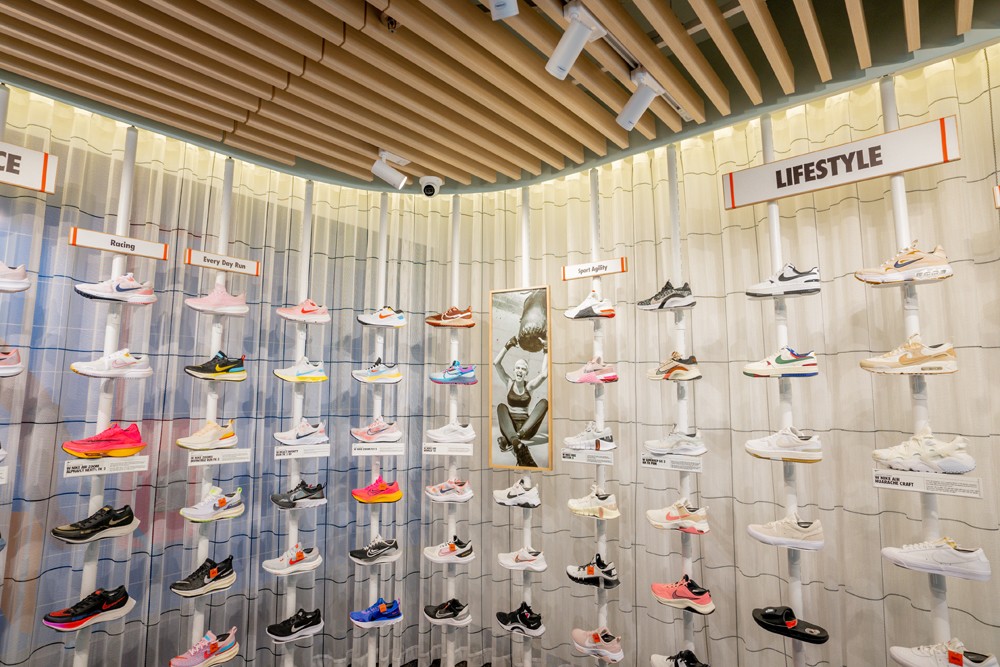 Nike và mục tiêu gắn kết với khách hàng thông qua mô hình bản địa hoá - 4