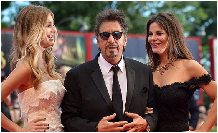 Tài tử &#34;Bố Già&#34; Al Pacino nổi tiếng là người có cuộc sống phong lưu.
