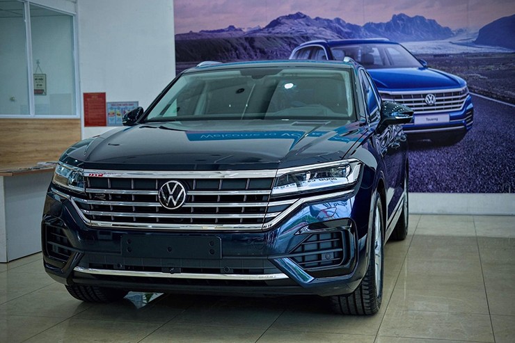 Volkswagen Touareg giảm giá "khủng" tới 225 triệu đồng tặng kèm phụ kiện - 7