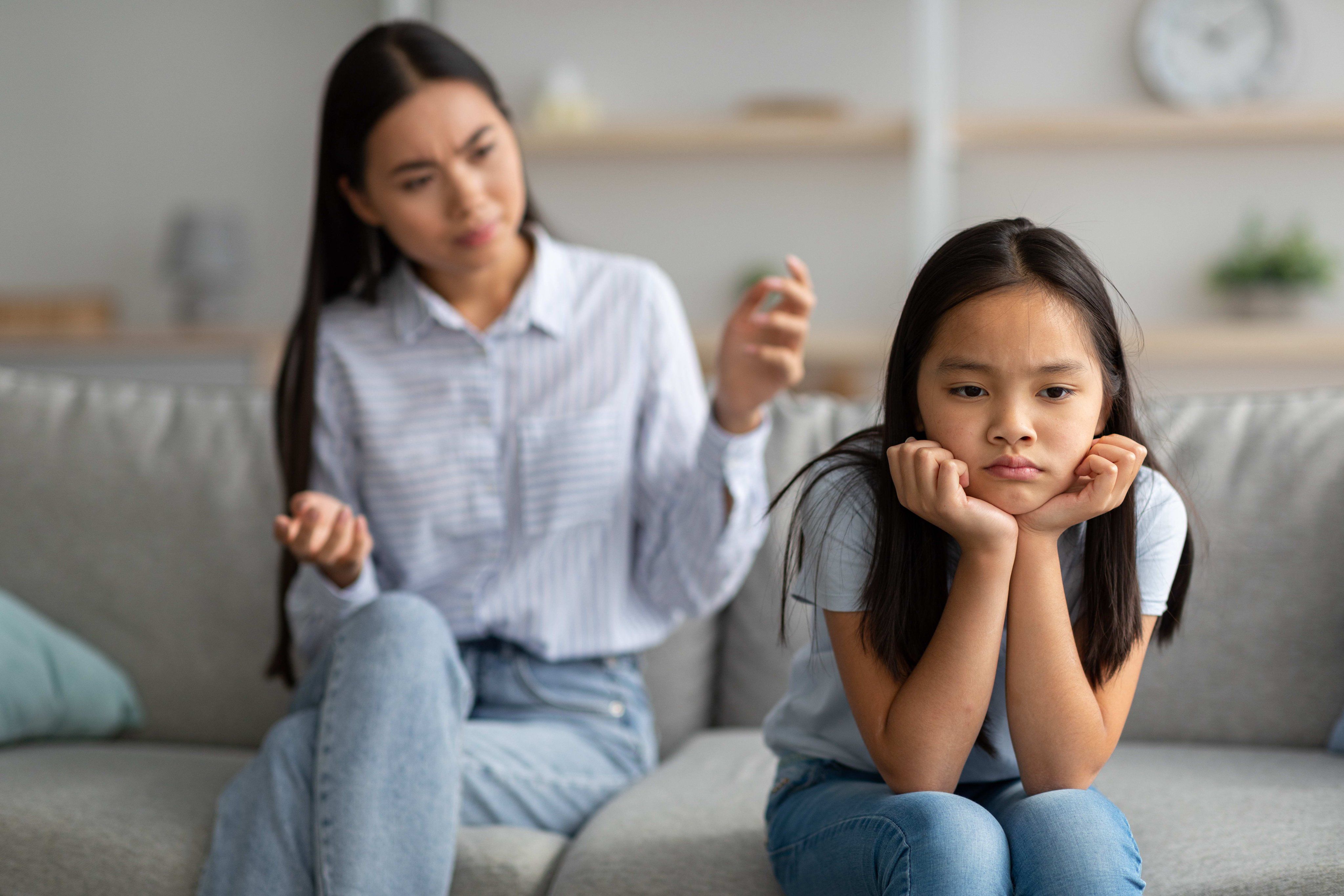 6 hành vi này của cha mẹ vô tình khiến trẻ tổn thương tâm lý sâu sắc - 2