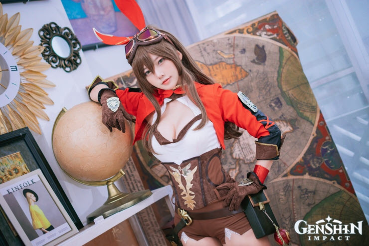 &#34;Bỏng mắt&#34; với màn cosplay Amber game Genshin Impact đẹp khó cưỡng - 6