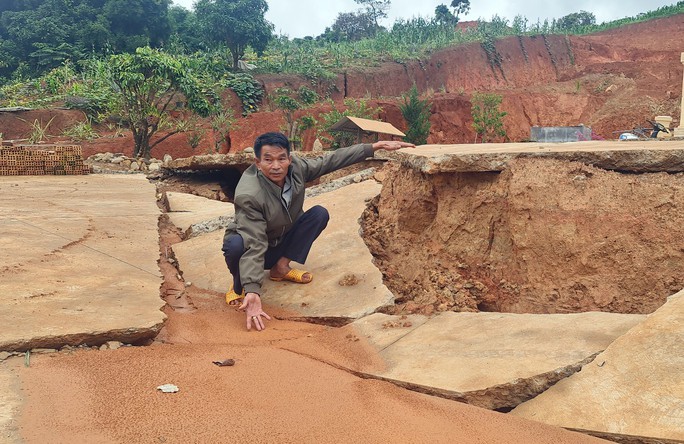 Lâm Đồng: Nhiều vết nứt vừa xuất hiện tại dự án hồ chứa nước 500 tỉ đồng - 4