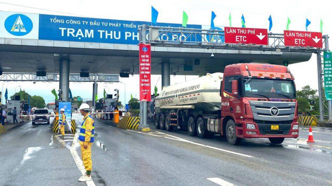 Tăng mạnh mức thu phí cao tốc Cầu Giẽ - Ninh Bình và TP HCM - Long Thành - Dầu Giây - 1