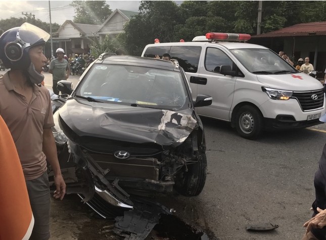 Cán bộ Cục Thuế Quảng Trị có nồng độ cồn, lái ô tô gây tai nạn chết người - 1