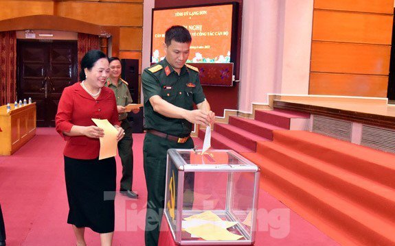 Nữ Phó Chủ tịch UBND tỉnh Lạng Sơn được giới thiệu quy hoạch Ủy viên Trung ương - 1