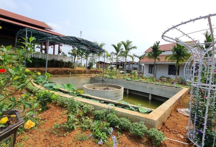 Phó Bí thư huyện ở Quảng Nam tự tháo dỡ ngôi nhà trong 