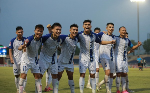 Trực tiếp bóng đá SLNA - HAGL: Bảo toàn chiến thắng (V-League) (Hết giờ) - 3