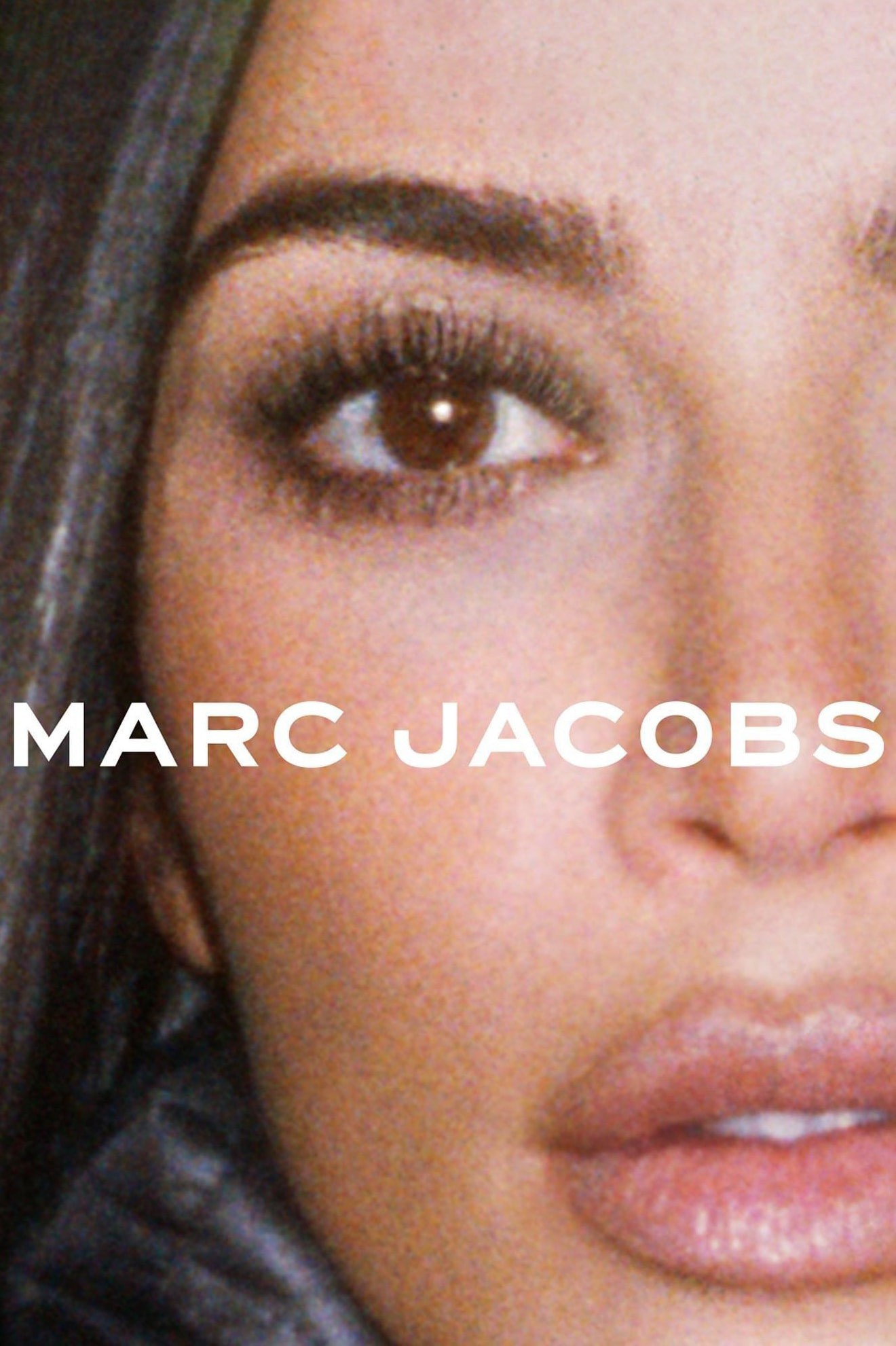 Kim Kardashian bị phản ứng khi đại diện cho chiến dịch của Marc Jacobs - 1