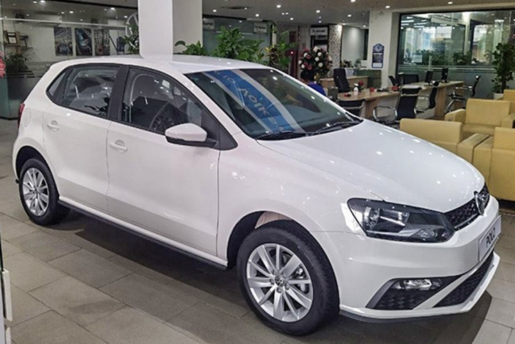 Volkswagen Polo giảm giá chỉ còn 550 triệu tại Việt Nam