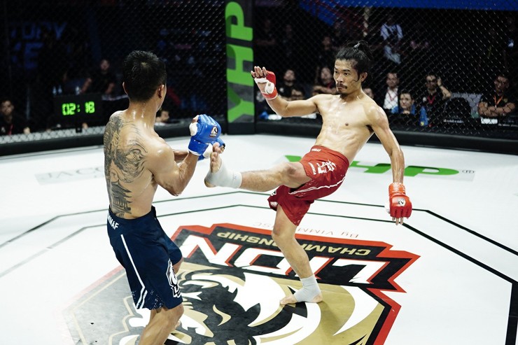 Kịch tính 8 trận MMA Việt Nam: Văn Nam bảo vệ thành công đai vô địch - 6