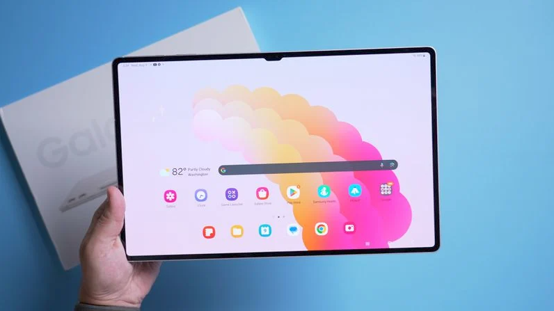 Galaxy Tab S9 Ultra có "tai thỏ".