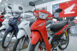 Bảng giá Honda Wave Alpha đầu tháng 8/2023, chênh 500 nghìn đồng