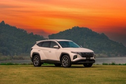 Giá xe Hyundai Tucson niêm yết và lăn bánh tháng 8/2023, giảm 50% LPTB