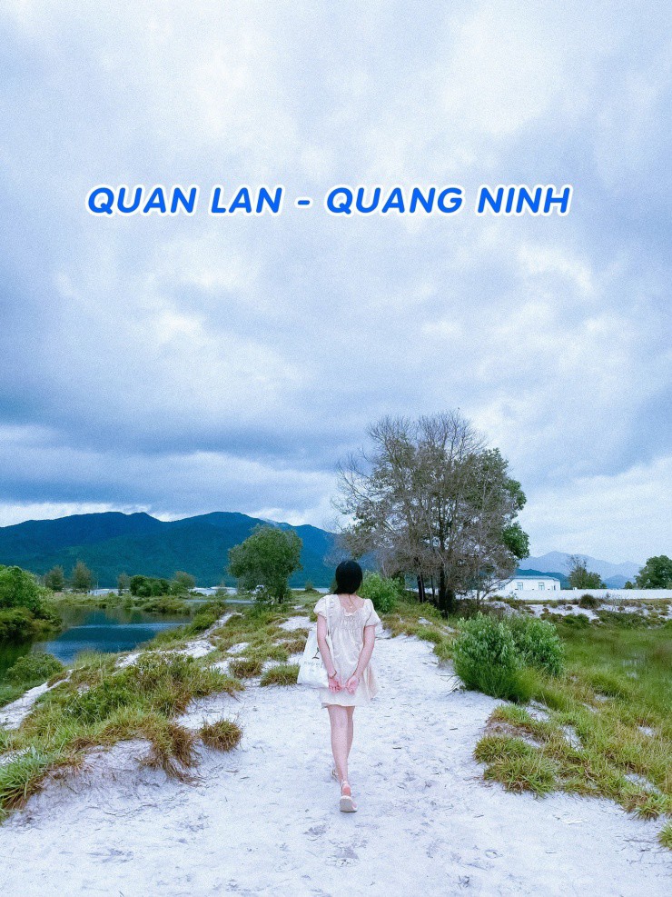 Quan Lạn được ví như “nàng thơ” của Quảng Ninh với những bãi biển trong xanh, thiên nhiên hoang sơ và yên bình.