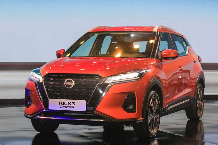 Nissan Kicks 2023 được rao bán với mức giảm gần 260 triệu đồng - 1