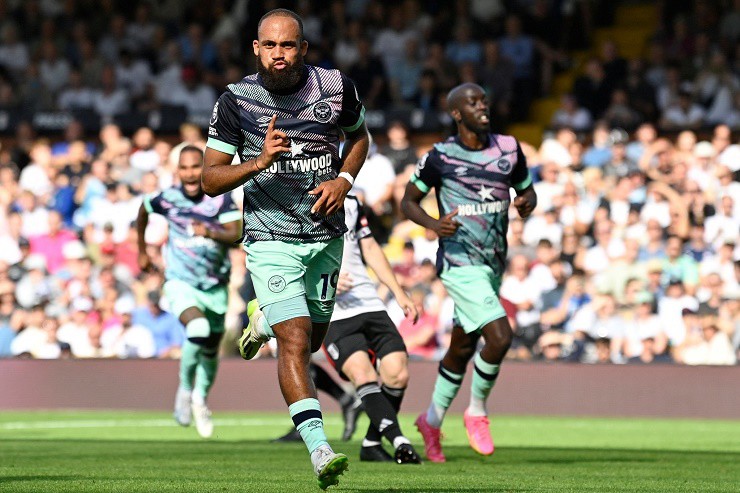 Mbeumo tỏa sáng ghi cú đúp cho Brentford