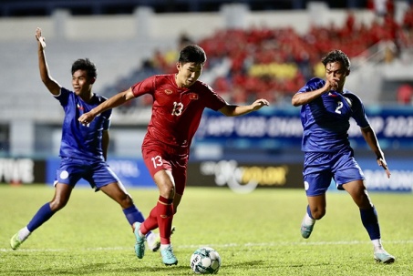 Video bóng đá U23 Việt Nam - U23 Philippines: Khẳng định sức mạnh, đoạt vé bán kết (U23 Đông Nam Á)