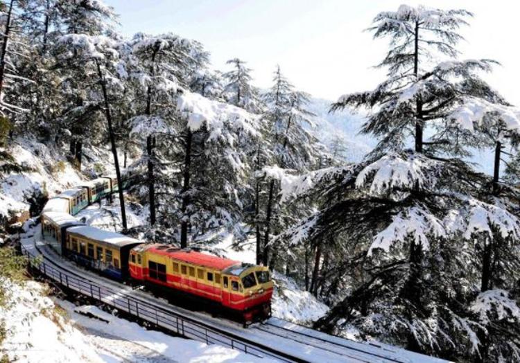 Có gì trong tuyến đường sắt trên núi được UNESCO công nhận là di sản thế giới? - 4
