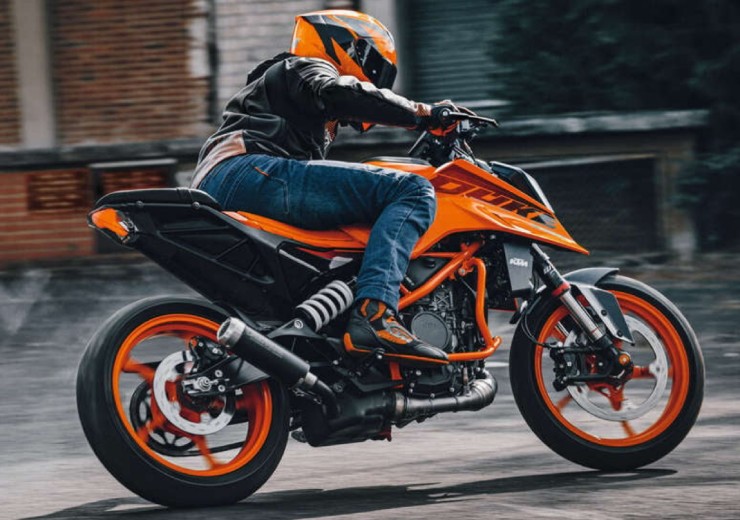 Ra mắt 2024 KTM Duke 390, hút dân tập chơi - 4