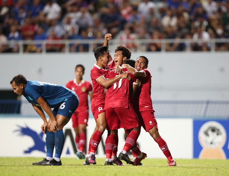 U23 Indonesia ăn mừng chiến thắng trước U23 Thái Lan