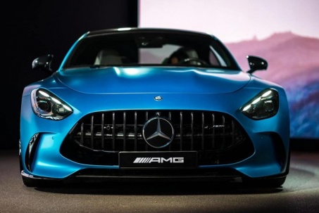 Mercedes-AMG GT phiên bản nâng cấp lộ diện