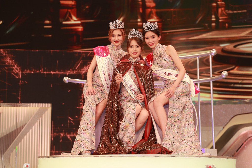 16 thí sinh Hoa hậu Hong Kong 