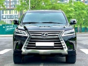 Ngắm xe - Đỉnh cao giữ giá Lexus LX570 đời 2017 vẫn được chào bán hơn 5 tỷ đồng